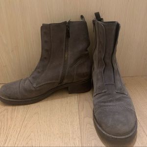 Elie Taheri Grey Suede Boots, 38
